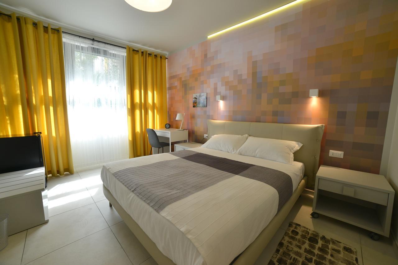 Hotel Villa Miki Bordighera Luaran gambar