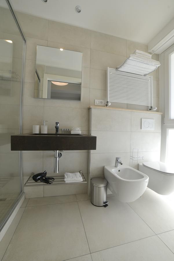 Hotel Villa Miki Bordighera Luaran gambar